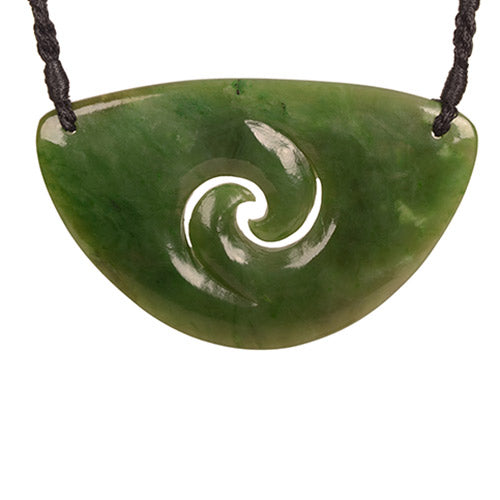 Plate Koru Breastplate with Koru Design | Discoveries