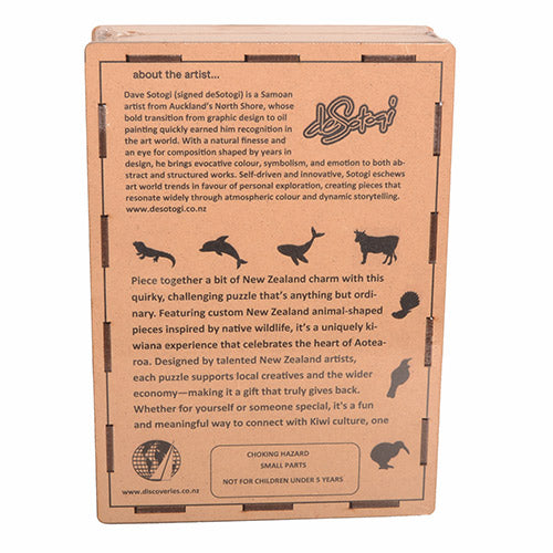 Box of a deluxe wooden puzzle with a bird design on the cover