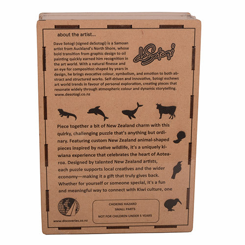 Box of a deluxe wooden puzzle with a bird illustration on a white background